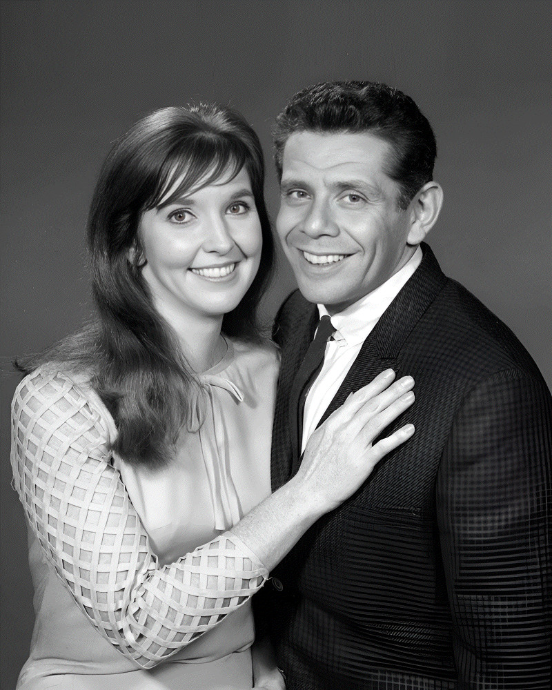 ANNE MEARA & JERRY STILLER - 8"X10" PHOTOGRAPH ANNE MEARA & JERRY STILLER - 8"X10" PHOTOGRAPH