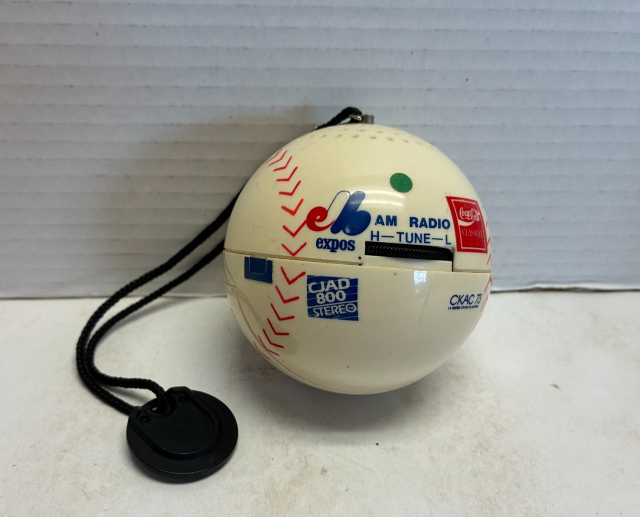 D1 MLB Montreal Expos AM Transistor Radio WORKS CJAD 800 & DKAD 73 1980's