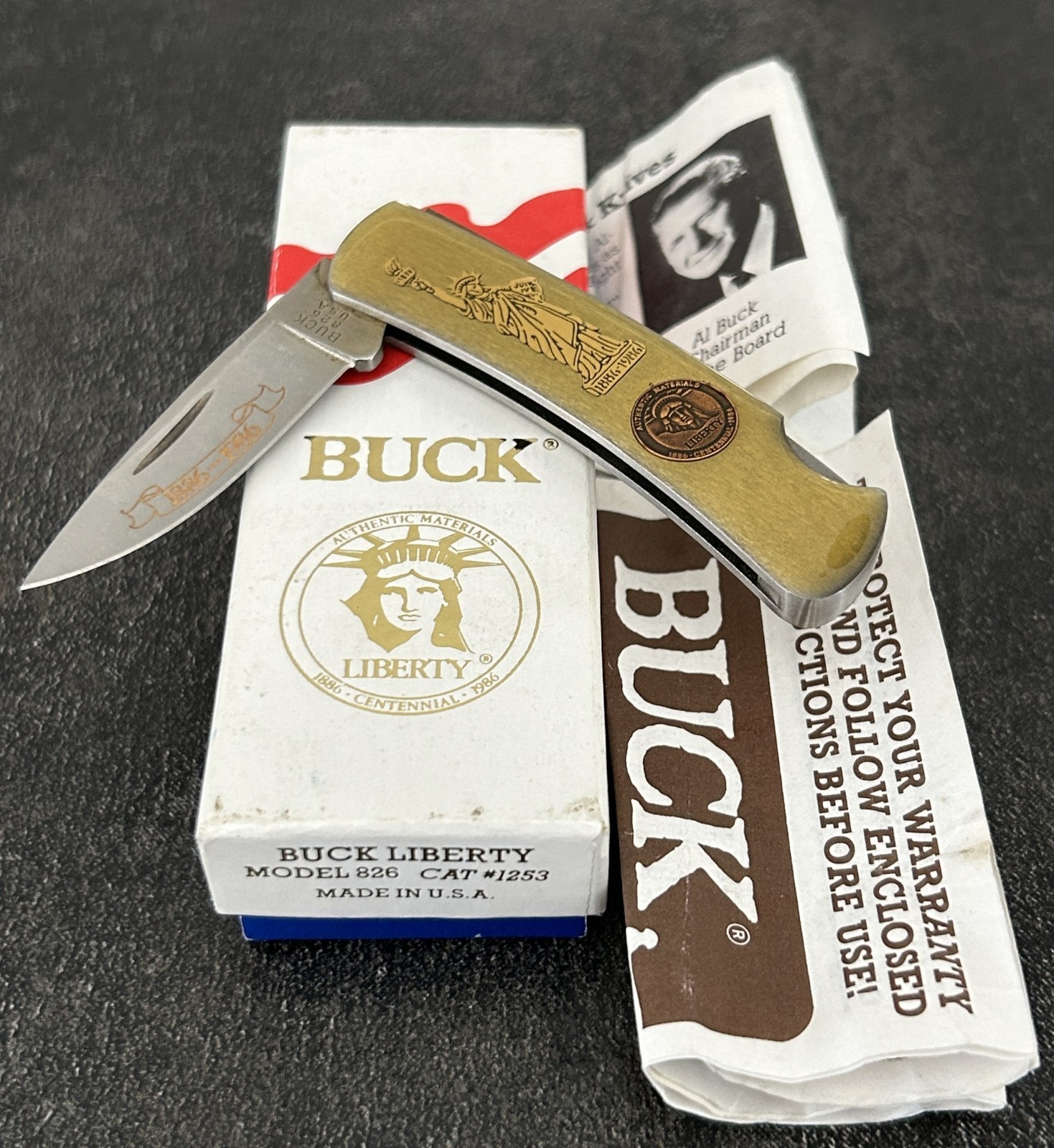 Vintage 1986 BUCK 826 Statue of Liberty Folding Pocket Knife Box Paperwork USA