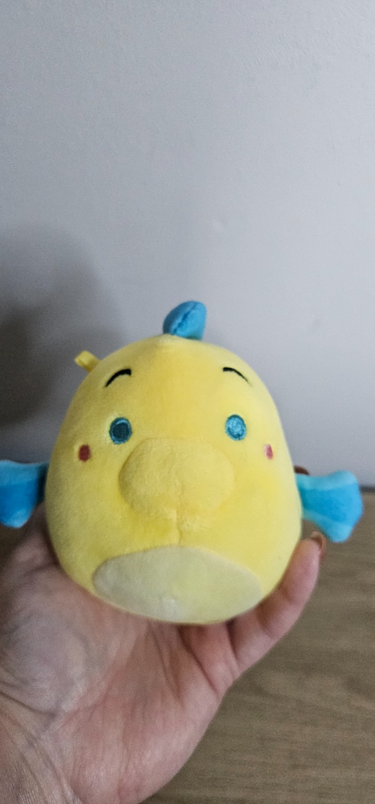 Squishmallows x Disney Flounder Little Mermaid Disney Plush 5” Fish Squishmallows x Disney Flounder Little Mermaid Disney Plush 5” Fish