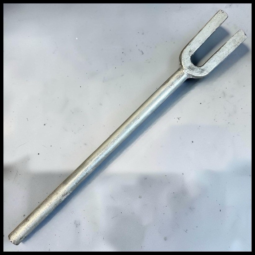 Vintage Mid-Century Heavy Duty Industrial Mechanical Fork Lever Tool 16" USA Vintage Mid-Century Heavy Duty Industrial Mechanical Fork Lever Tool 16" USA