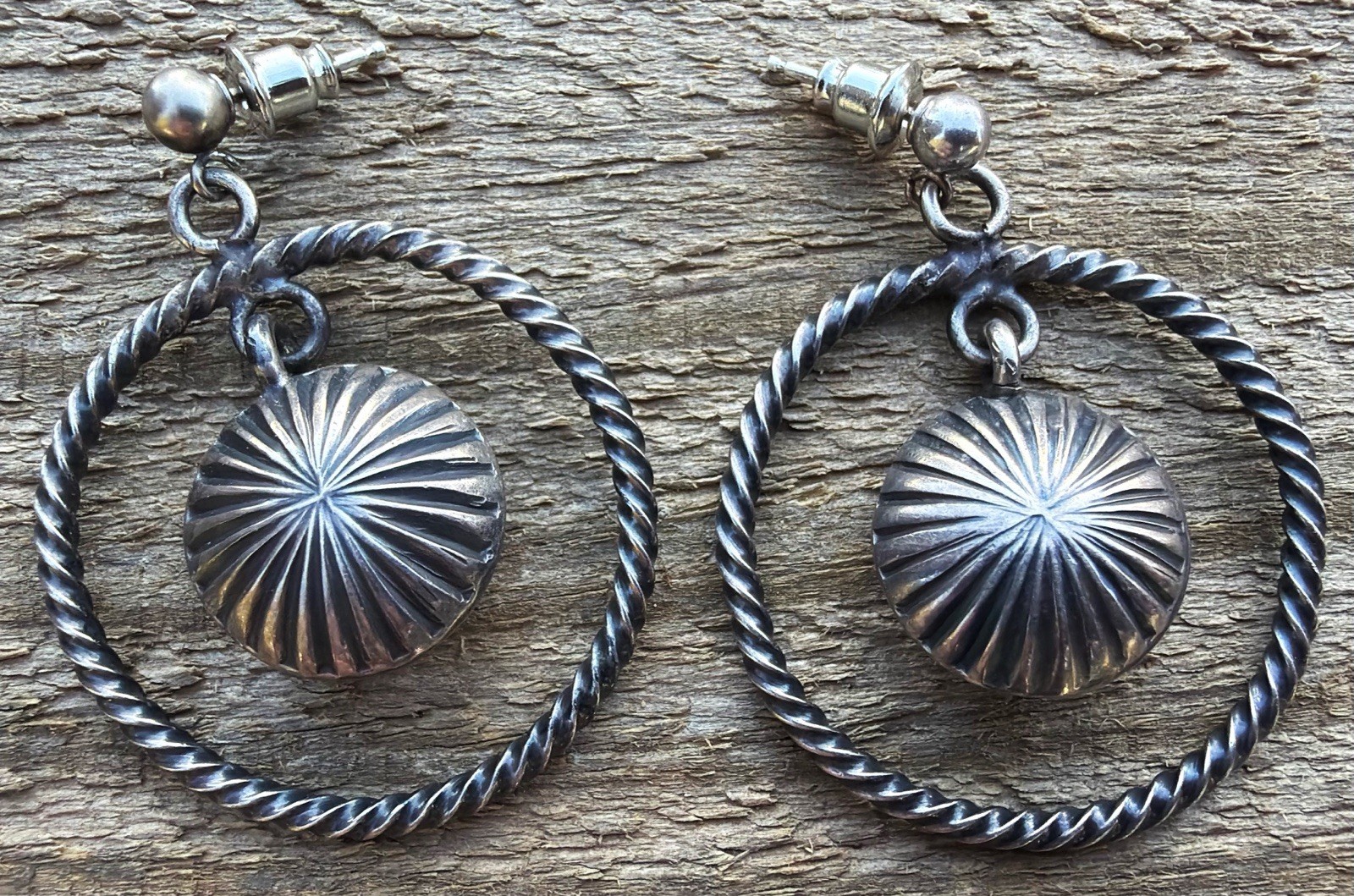 Vintage OOAK Navajo Sterling Silver Twisted Hoop DANGLING CONCHO Earrings — 1.5”
