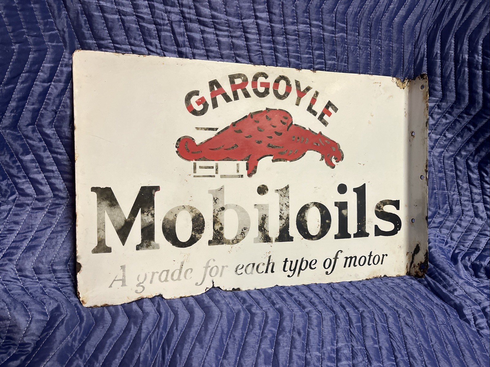 Vintage Original Mobiloils Gargoyle Flange MobilOil Vintage Original Mobiloils Gargoyle Flange MobilOil