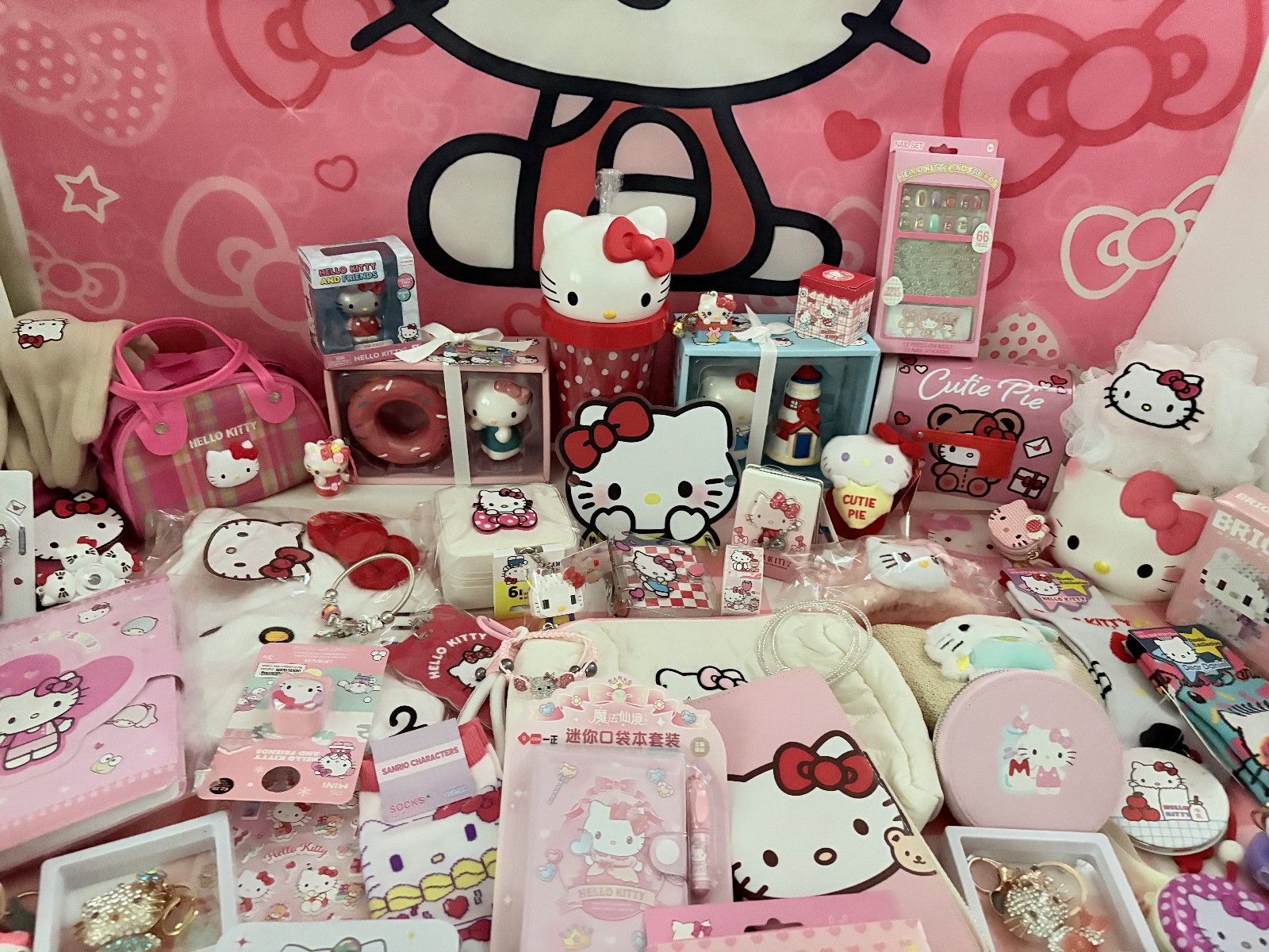 Lot of 10 Surprise Box Hello Kitty Mystery Box Items. Lot of 10 Surprise Box Hello Kitty Mystery Box Items.