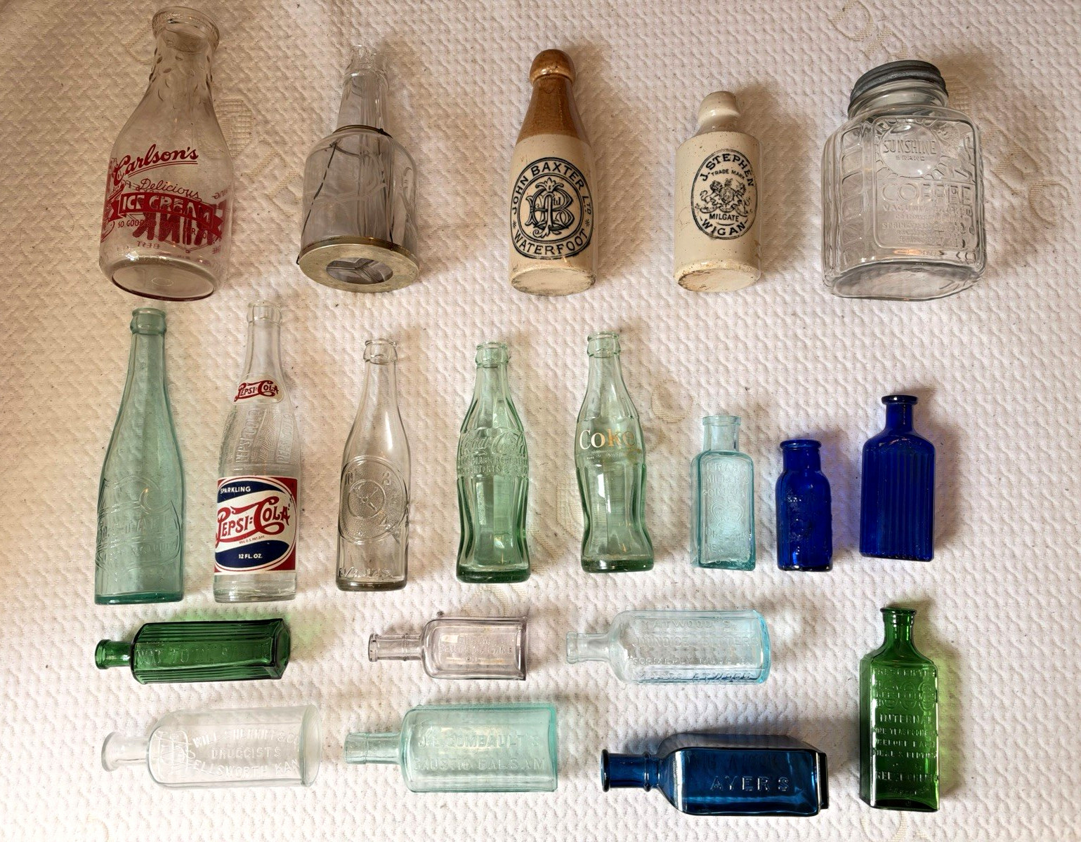 Antique & Vintage Glass Bottle Collection – Coca-Cola, Pepsi, Medicine Bottles Antique & Vintage Glass Bottle Collection – Coca-Cola, Pepsi, Medicine Bottles