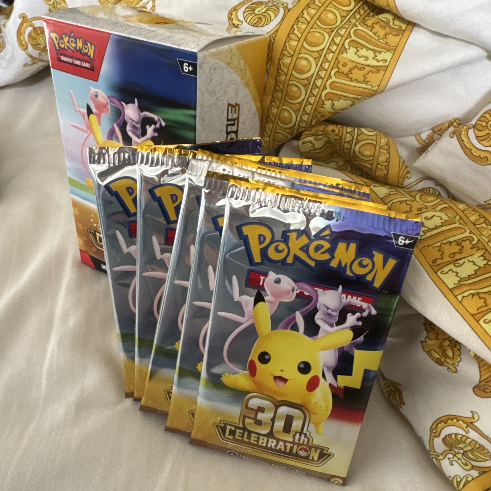 Pokemon Tcg 30th CELEBRATIONS Booster Pack SEALED Pokemon Tcg 30th CELEBRATIONS Booster Pack SEALED