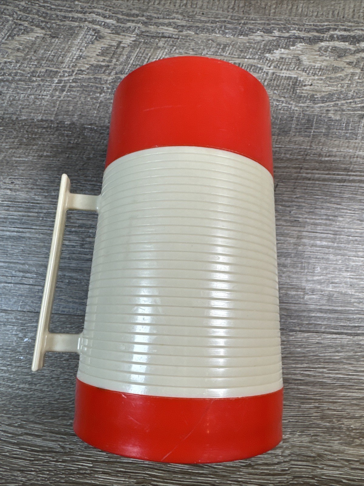 Alladin Vintage Thermos Red Beige Hy-Lo Vacuum Bottle 16 oz Pint Widemouth Alladin Vintage Thermos Red Beige Hy-Lo Vacuum Bottle 16 oz Pint Widemouth