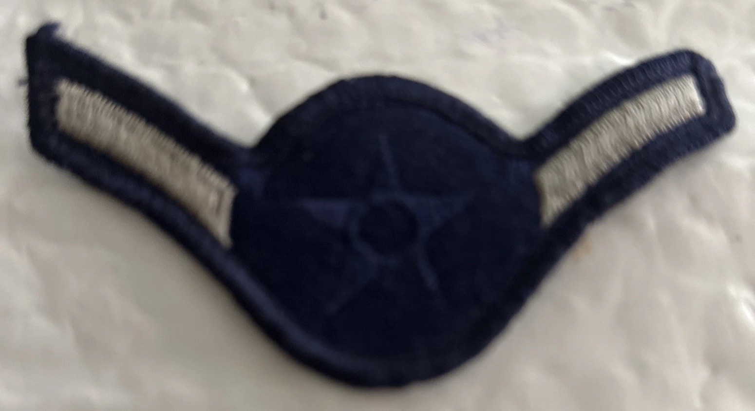 Vtg 4" SIZE US Air Force Old Style AIRMAN Color Chevron Single Patch M034 Vtg 4" SIZE US Air Force Old Style AIRMAN Color Chevron Single Patch M034
