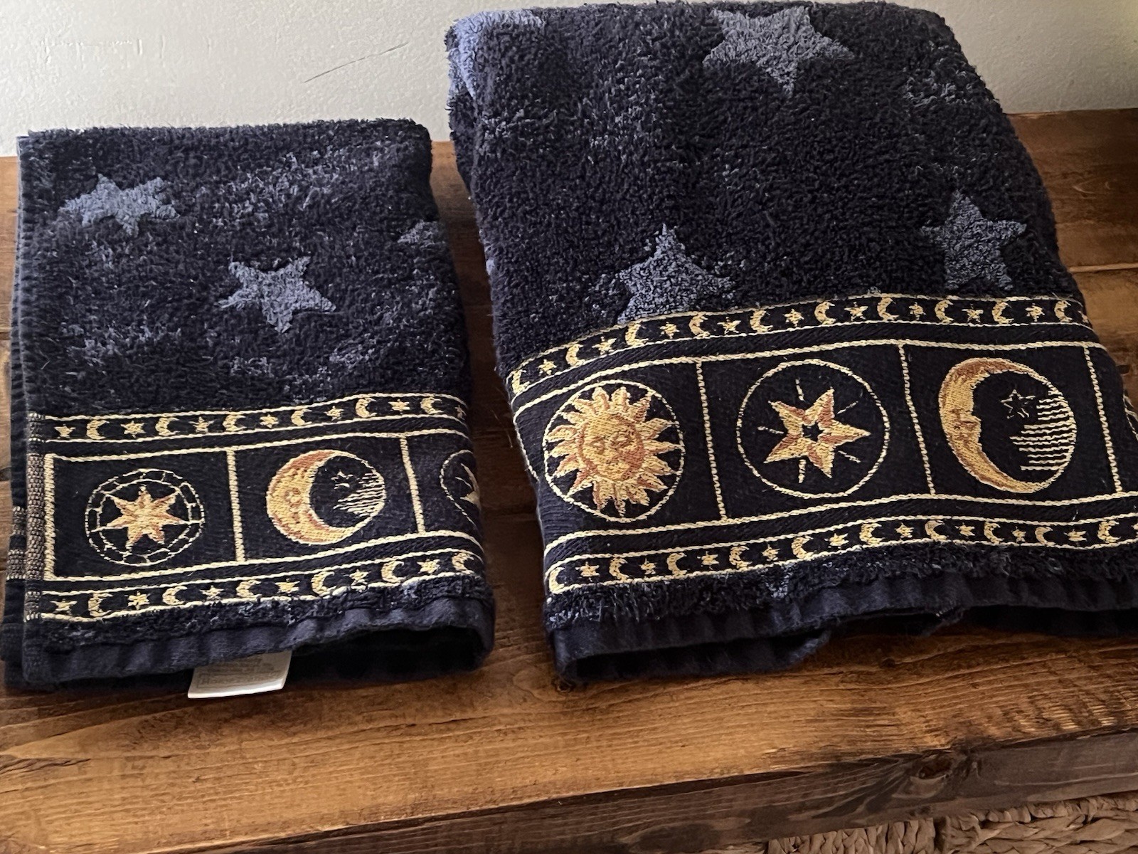Vtg 90s Home trends Celestial Bath and Hand Towel Navy Blue Sun Moon Stars Y2K Vtg 90s Home trends Celestial Bath and Hand Towel Navy Blue Sun Moon Stars Y2K