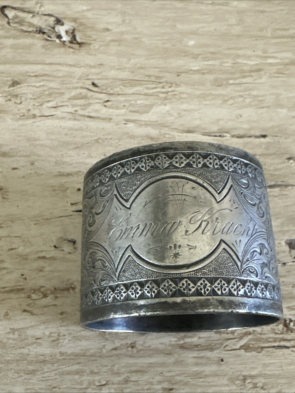 Vintage Silver Plate Napkin Ring "Emma Kracht” Name Engraved Beautiful Victorian Vintage Silver Plate Napkin Ring "Emma Kracht” Name Engraved Beautiful Victorian