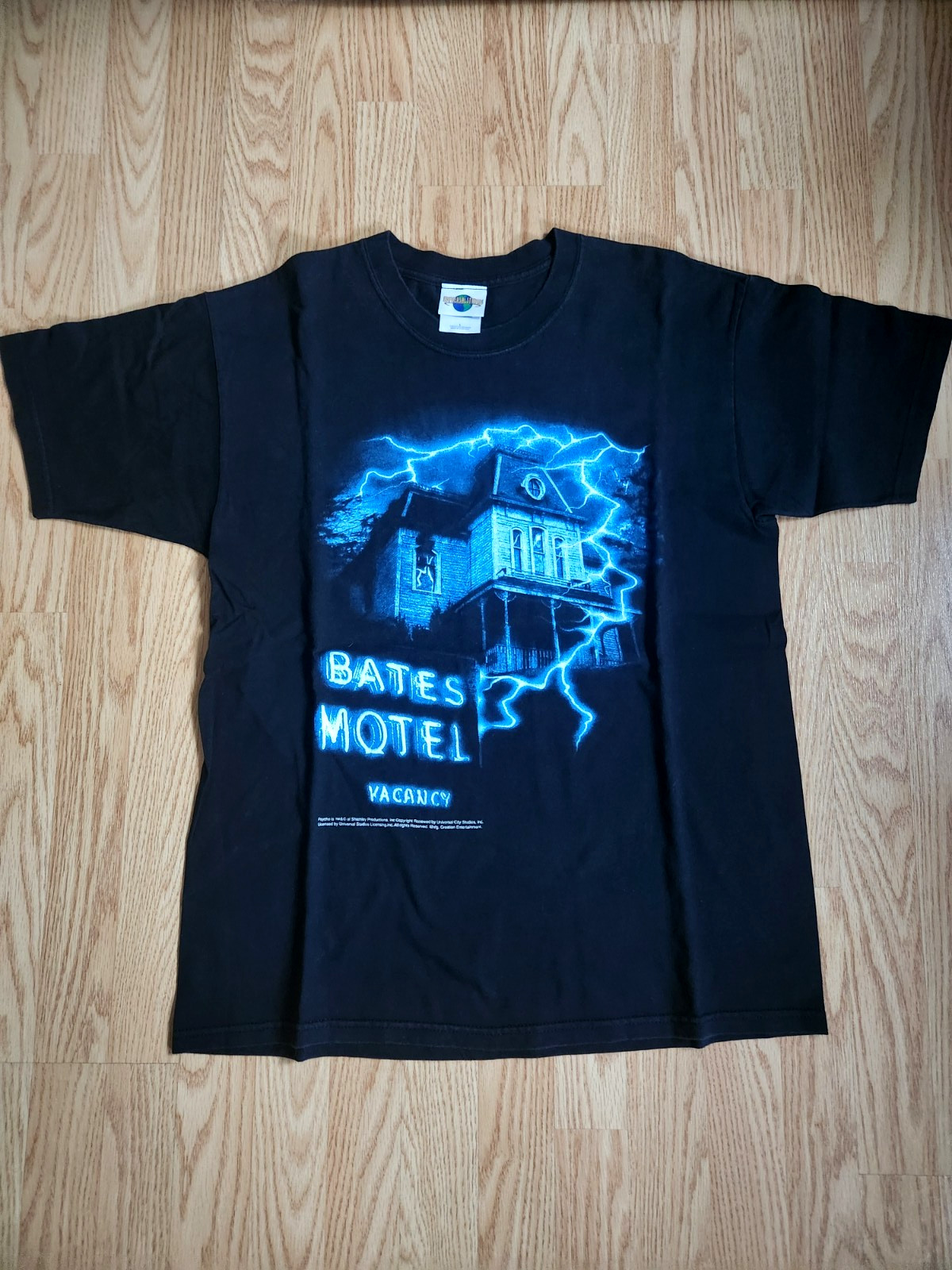 Vintage & Rare Universal Studios Psycho Bates Motel Black Shirt Size Large Vintage & Rare Universal Studios Psycho Bates Motel Black Shirt Size Large