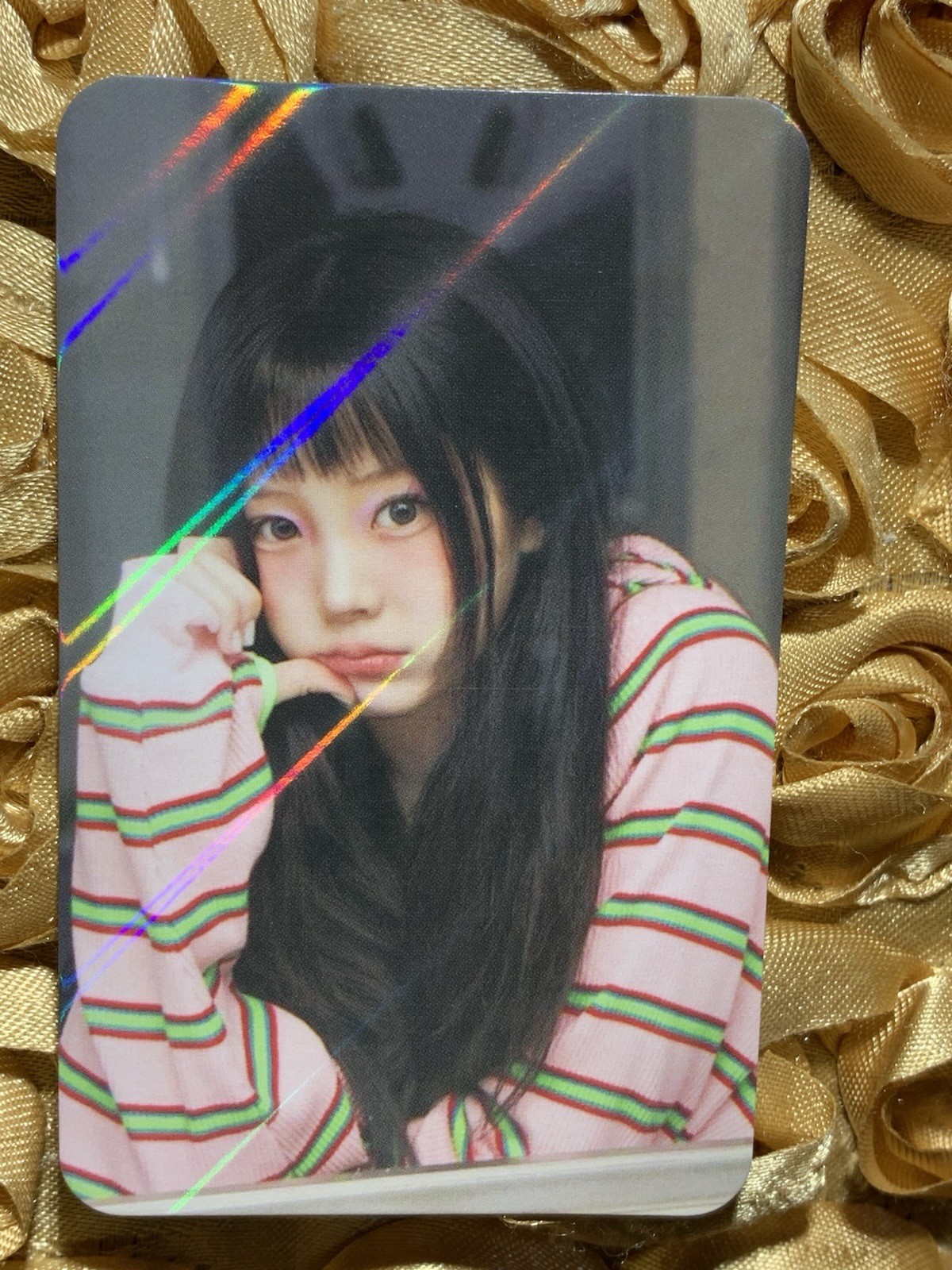 Wonhee ILLIT BABY BLUE KPOP Girl Holo Goddess Idol Photo Card Cutie Puff Wonhee ILLIT BABY BLUE KPOP Girl Holo Goddess Idol Photo Card Cutie Puff