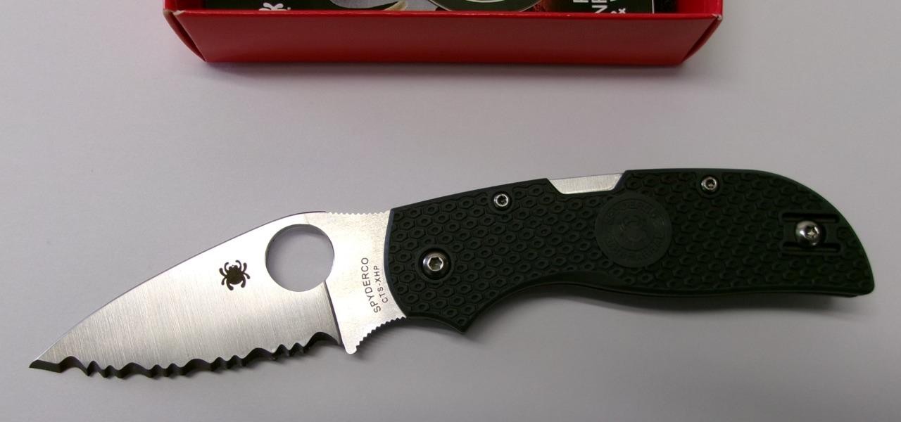 Spyderco C152SGY Chaparral Lightweight Folding Knife FRN Handle Serrated NEW Spyderco C152SGY Chaparral Lightweight Folding Knife FRN Handle Serrated NEW