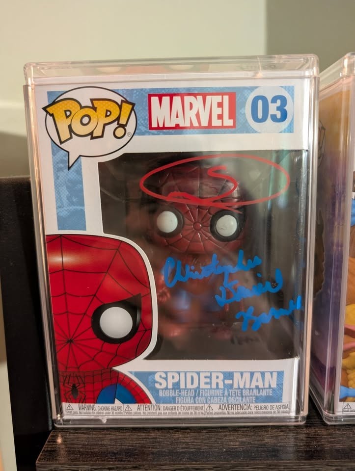 Funko Pop Spider-Man #03 3x Signed Marisa Tomei Shameik Moore Barnes w/ OC COA Funko Pop Spider-Man #03 3x Signed Marisa Tomei Shameik Moore Barnes w/ OC COA