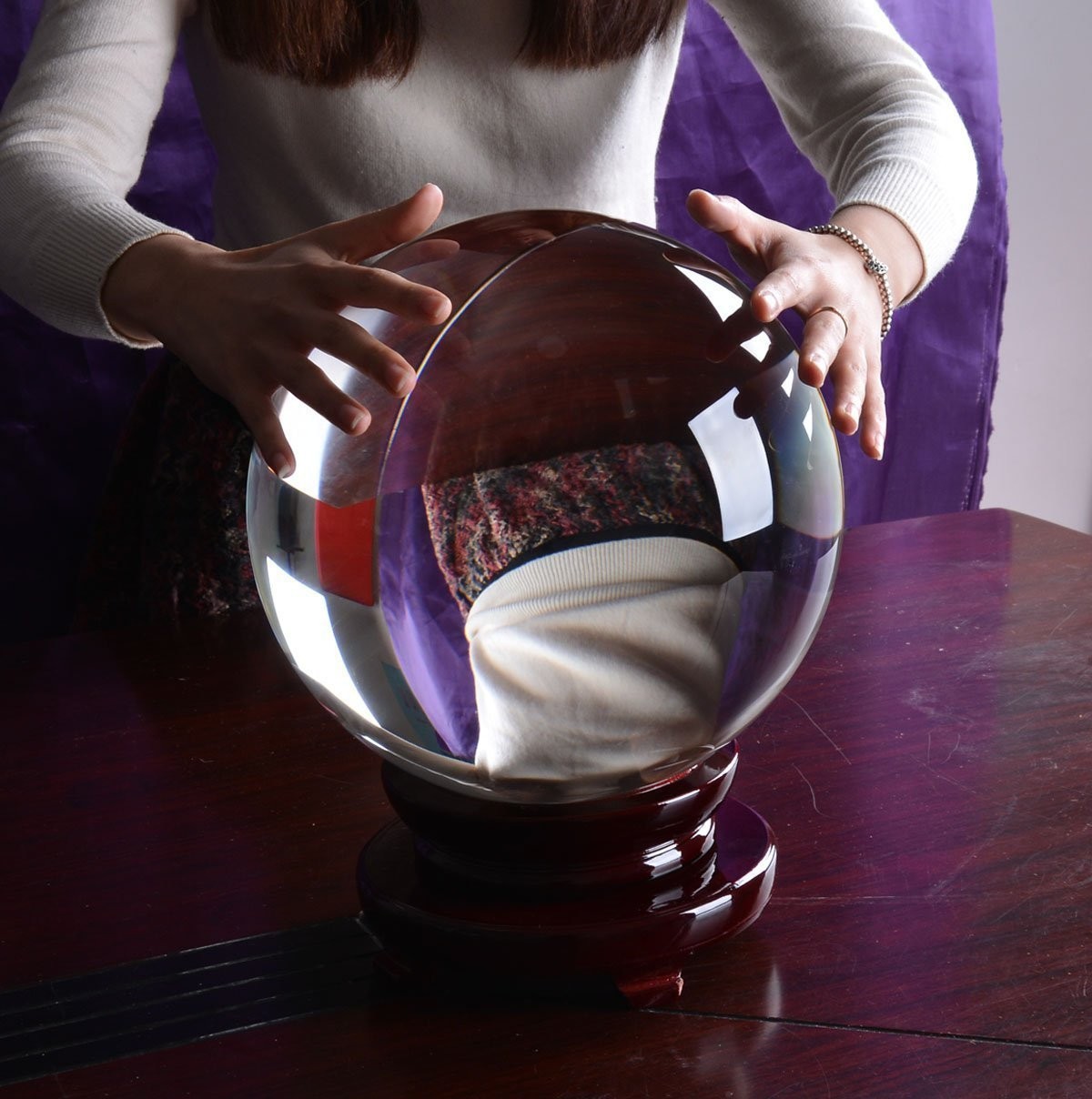 LONGWIN 250MM Clear Crystal Ball Meditation Glass Sphere Photo Prop Free Stand LONGWIN 250MM Clear Crystal Ball Meditation Glass Sphere Photo Prop Free Stand