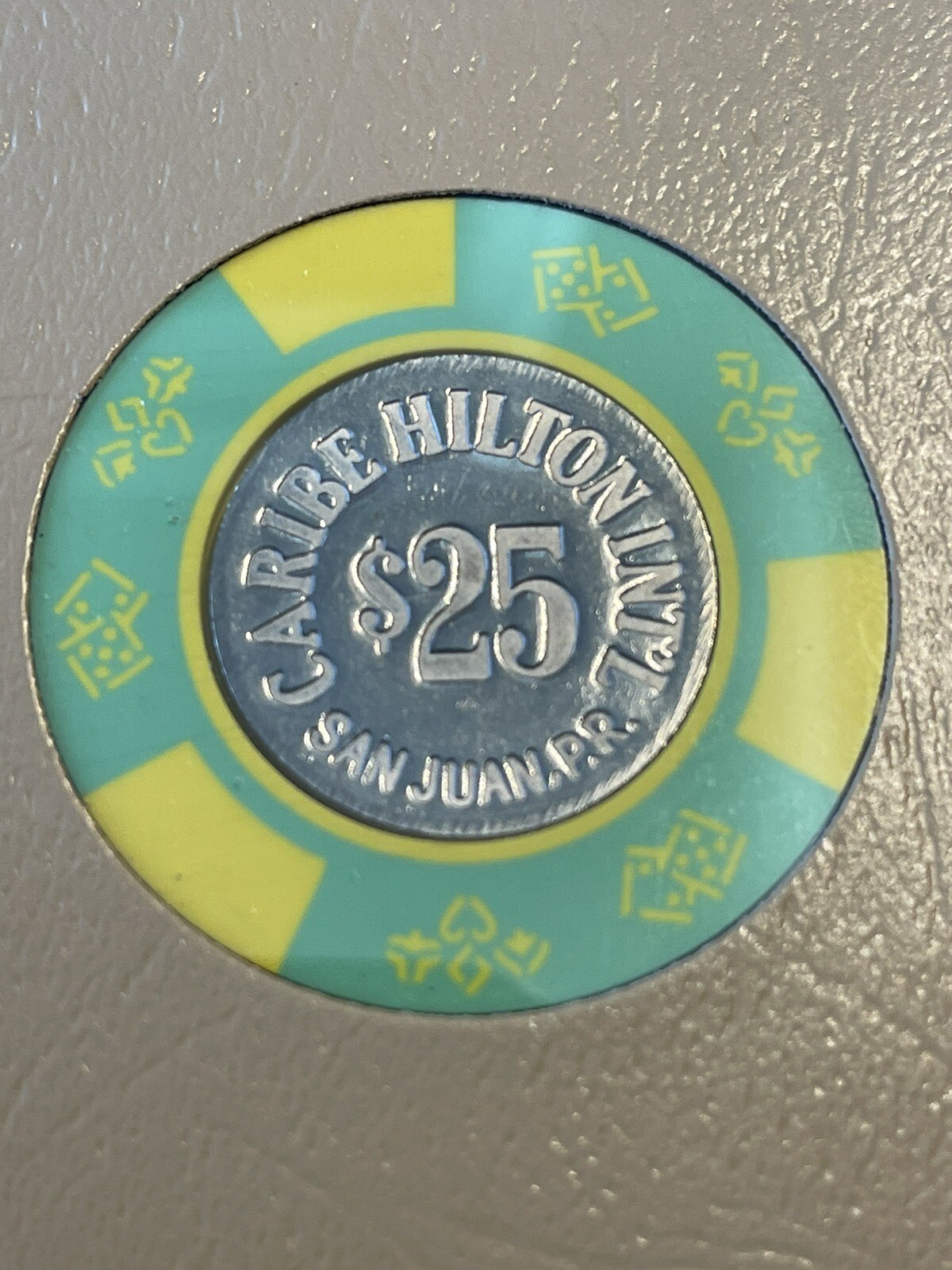 $25 Caribe Hilton San Juan Puerto Rico Casino Chip **Very Rare** CHC-25A $25 Caribe Hilton San Juan Puerto Rico Casino Chip **Very Rare** CHC-25A