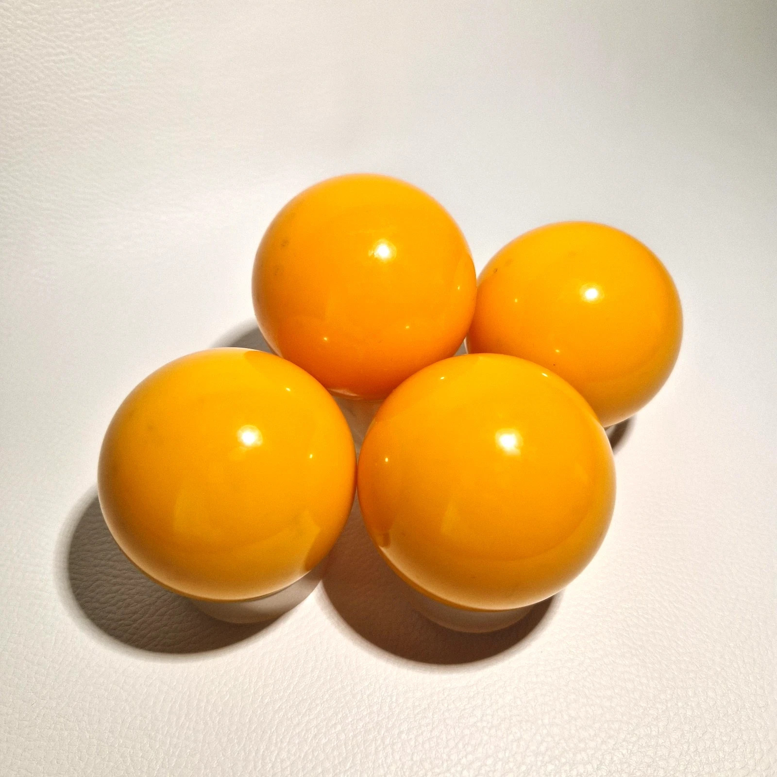 Antique Vintage Old Amber Bakelite Catalin Dice Art Deco Beads Block Yellow 829g Antique Vintage Old Amber Bakelite Catalin Dice Art Deco Beads Block Yellow 829g