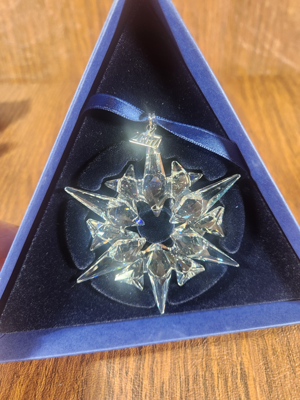 2007 Swarovski Crystal Christmas Snowflake Ornament W/Box 2007 Swarovski Crystal Christmas Snowflake Ornament W/Box