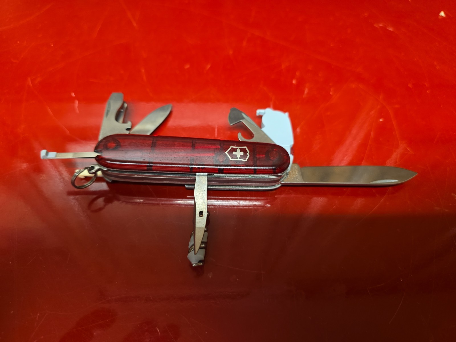 Victorinox Spartan Lite Plus Swiss Army Knife 91mm Translucent Ruby Officer Victorinox Spartan Lite Plus Swiss Army Knife 91mm Translucent Ruby Officer