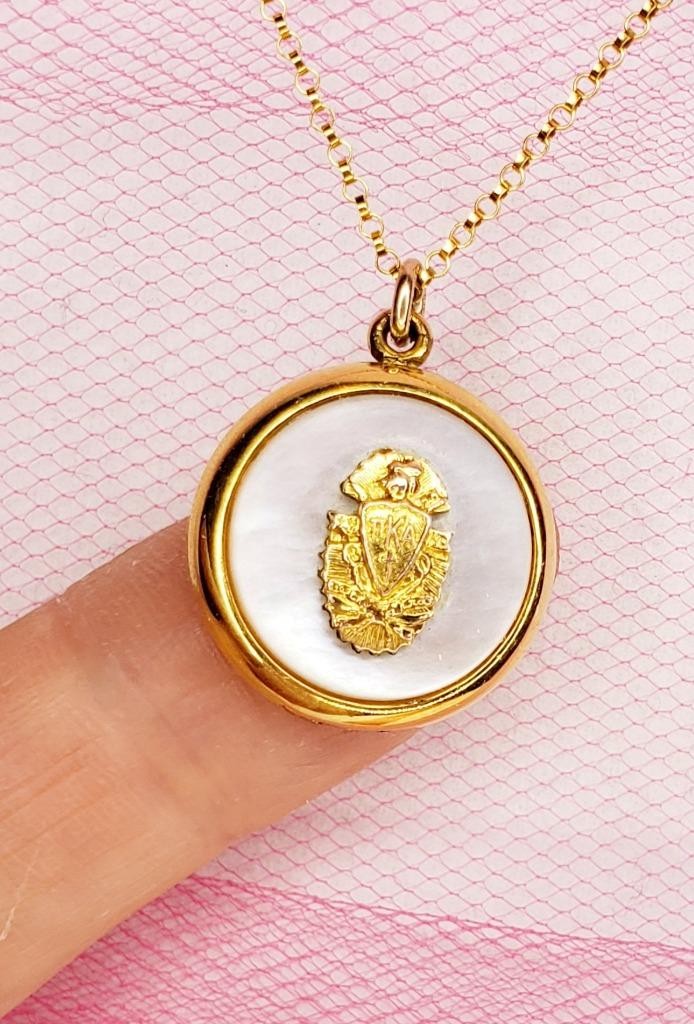 PIKE Antique Vtg PI KAPPA ALPHA Picture Locket w / GF Chain Fraternity Photo PIKE Antique Vtg PI KAPPA ALPHA Picture Locket w / GF Chain Fraternity Photo