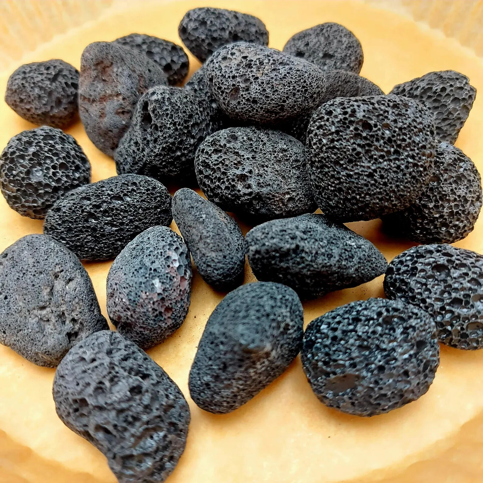 5PCS Raw Lava Stone Volcanic Rock Healing Crystal Rough Specimen DIY Decor Gift 5PCS Raw Lava Stone Volcanic Rock Healing Crystal Rough Specimen DIY Decor Gift