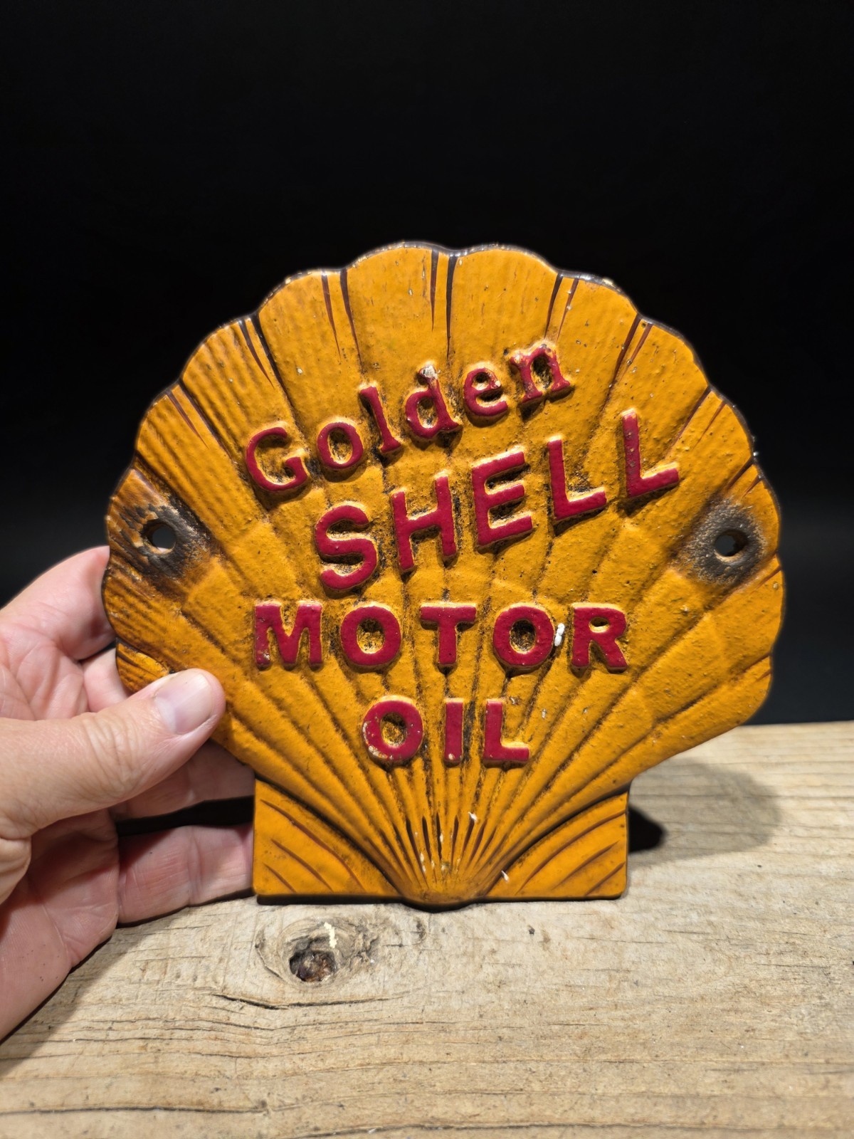 7" Vintage Style Cast Iron Golden Shell Oil Sign Plaque 7" Vintage Style Cast Iron Golden Shell Oil Sign Plaque