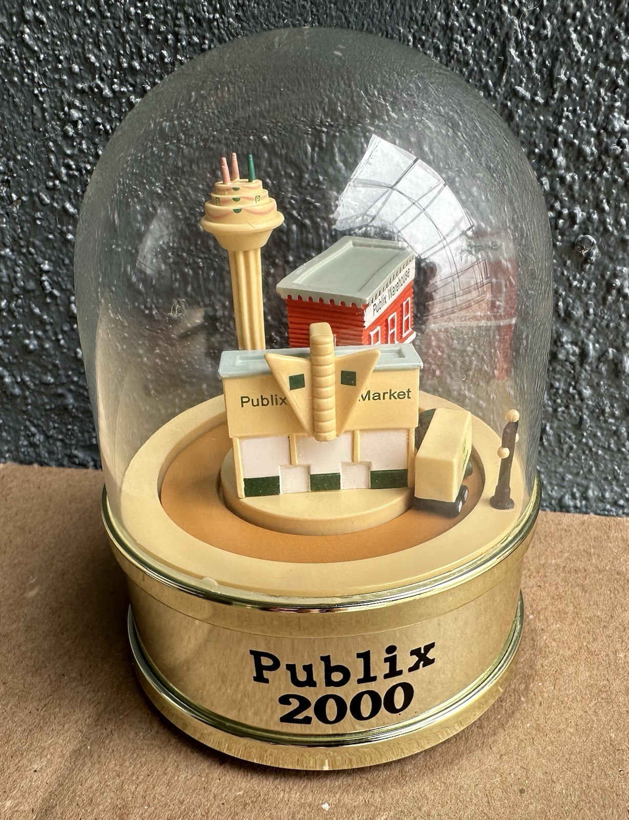 Publix Warehouse 2000 Christmas Globe Fully Working Vintage Publix Warehouse 2000 Christmas Globe Fully Working Vintage