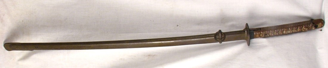 JAPANESE NCO SWORD WW2 UNTOUCHED CONDITION MATCHING #'S JAPANESE NCO SWORD WW2 UNTOUCHED CONDITION MATCHING #'S