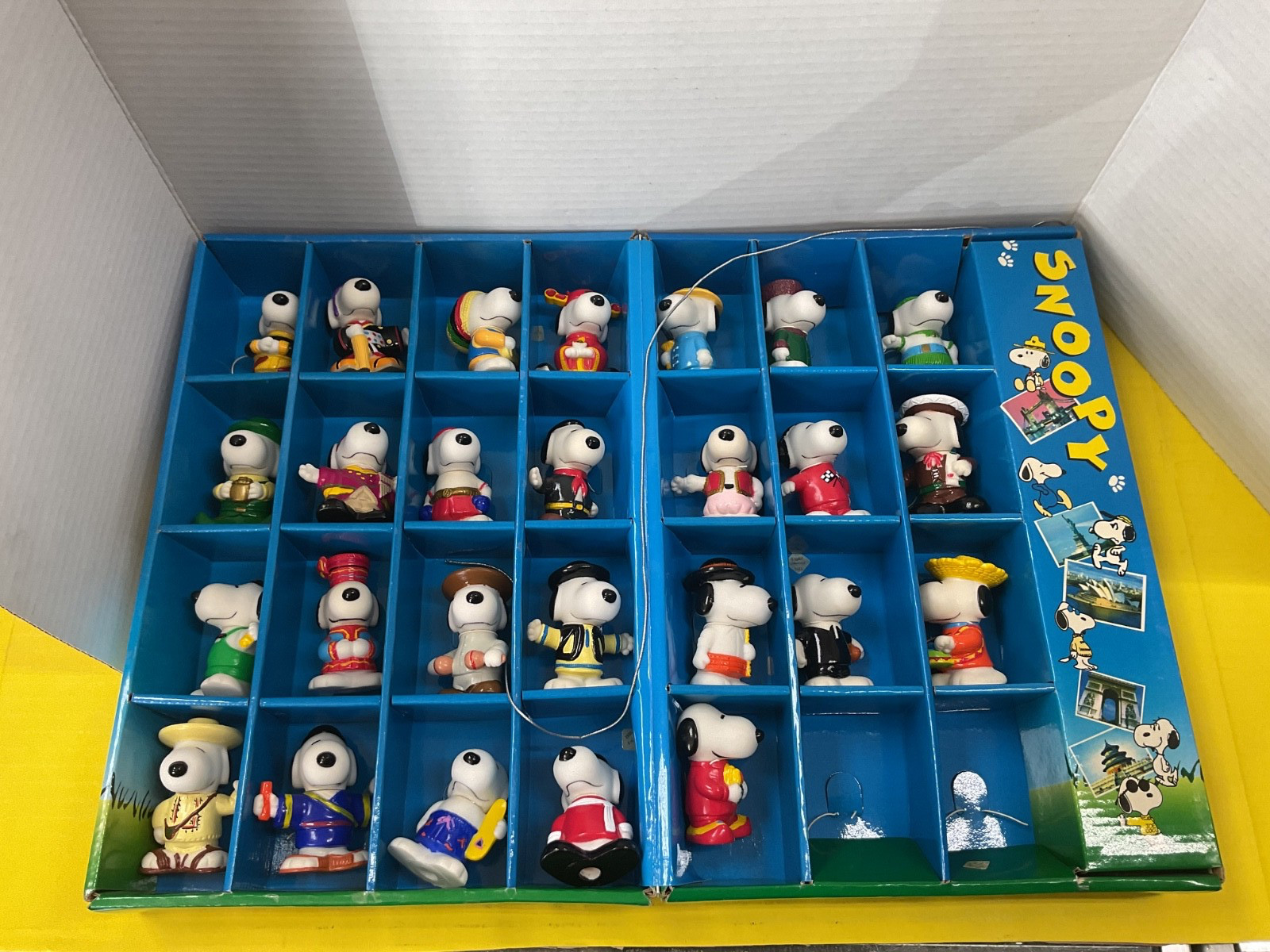 Snoopy Collectibles Box Pass Book MISSING 2 FIGURES 26 of 28 INCOMPLETE Snoopy Collectibles Box Pass Book MISSING 2 FIGURES 26 of 28 INCOMPLETE