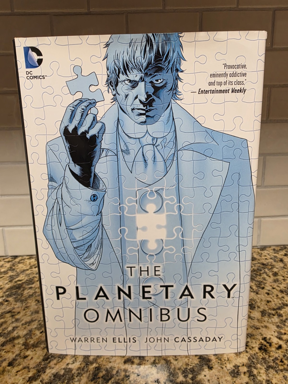The Planetary Omnibus - Hardcover- Warren Ellis and John Cassaday The Planetary Omnibus - Hardcover- Warren Ellis and John Cassaday