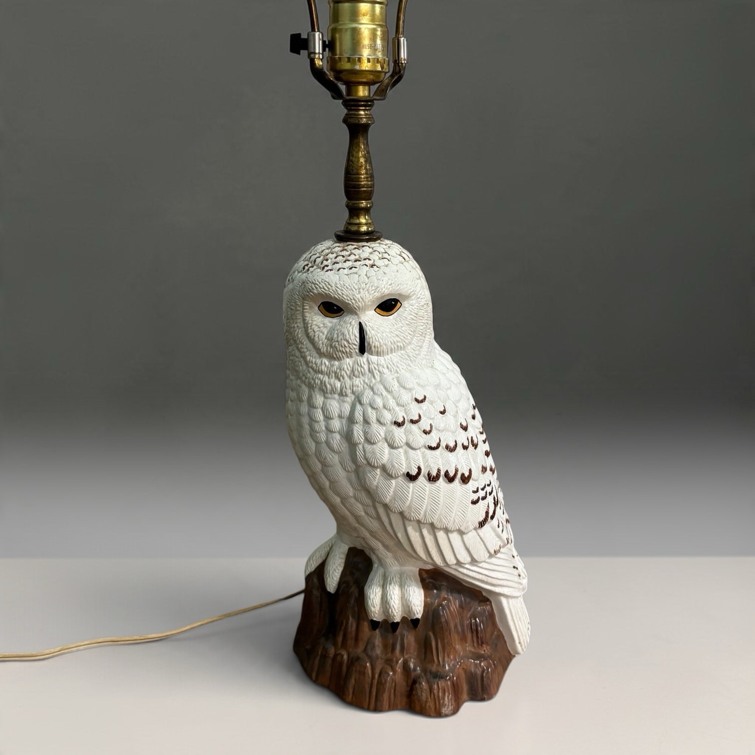 Vintage Mid Century White Owl On Log Ceramic Lamp Light mold 60s 70s MCM Bird Vintage Mid Century White Owl On Log Ceramic Lamp Light mold 60s 70s MCM Bird