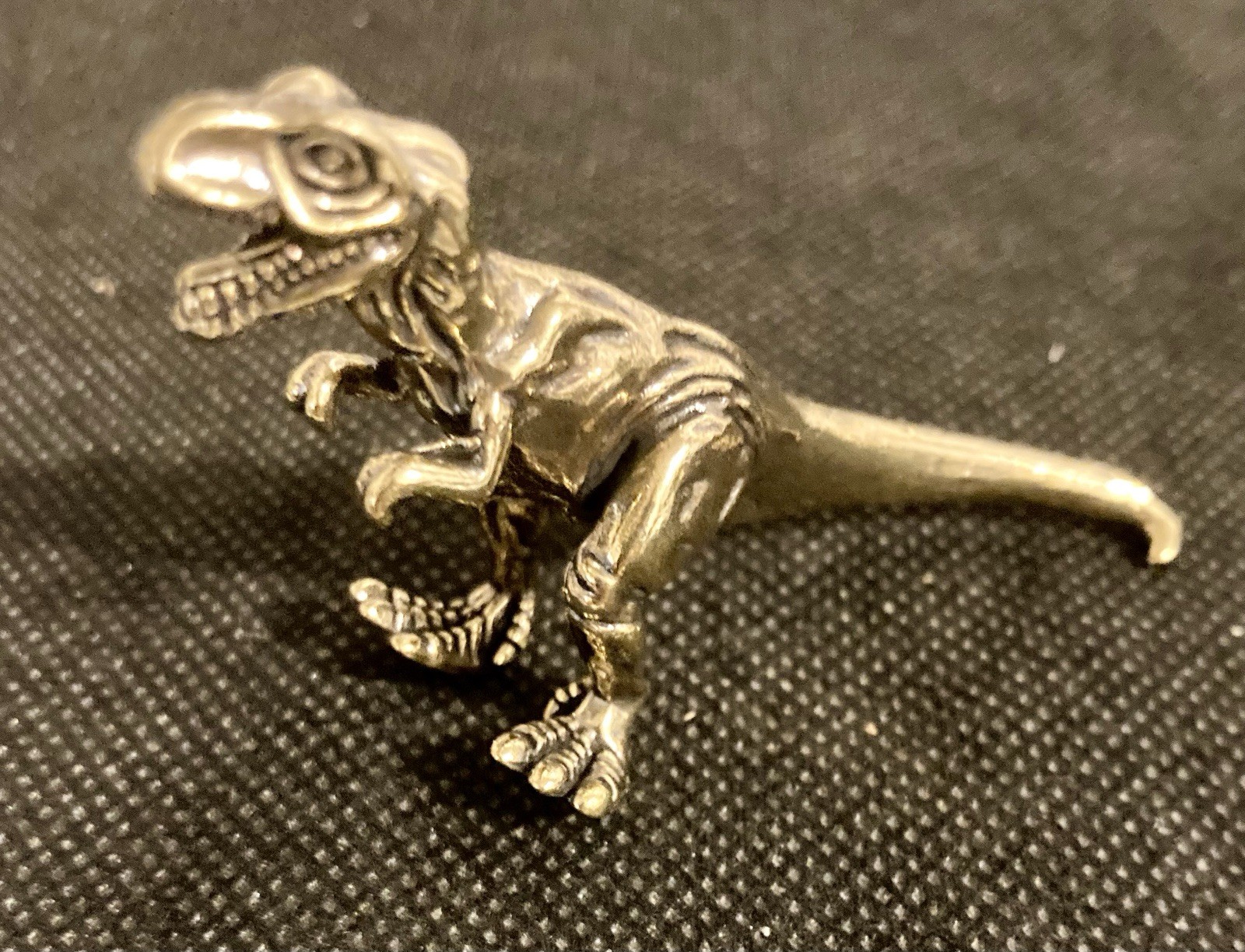 T-REX Brass 3 1/8" Handcrafted Dinosaur Figurine T-REX Brass 3 1/8" Handcrafted Dinosaur Figurine