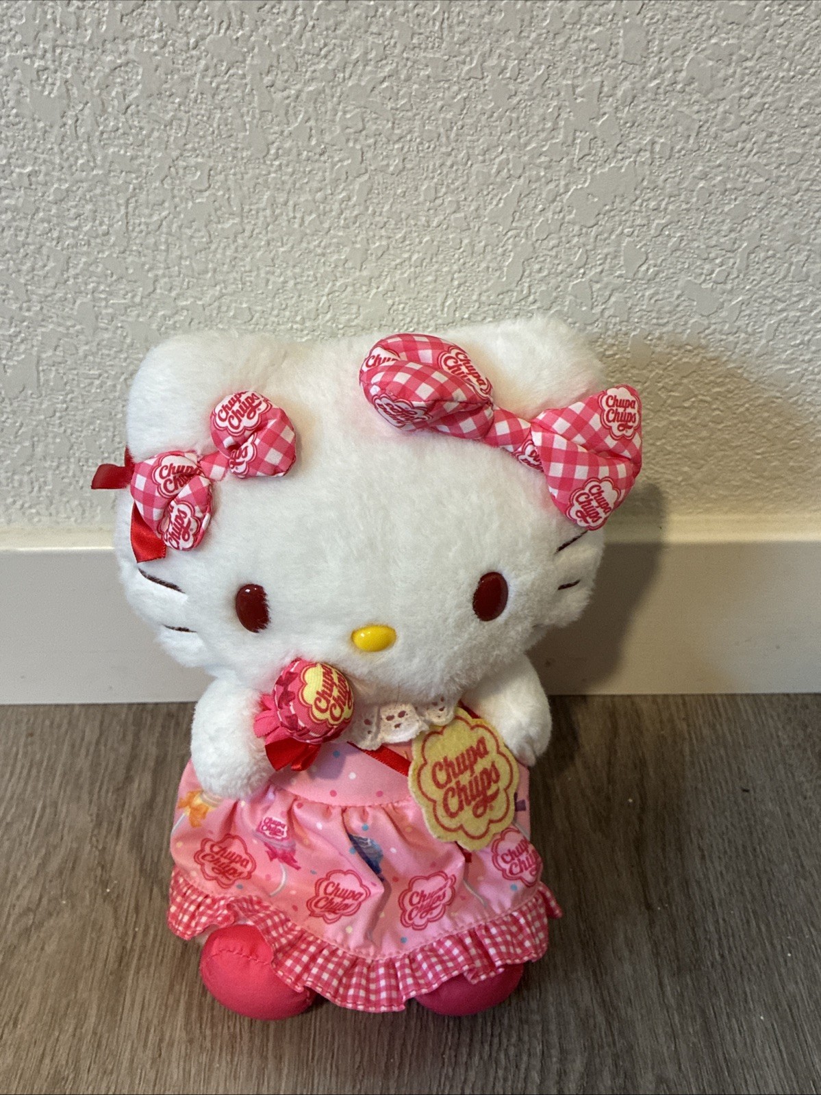 Hello Kitty 2024 Sanrio x Chupa Chups Plush Toy 24cm Rare Collectible Hello Kitty 2024 Sanrio x Chupa Chups Plush Toy 24cm Rare Collectible