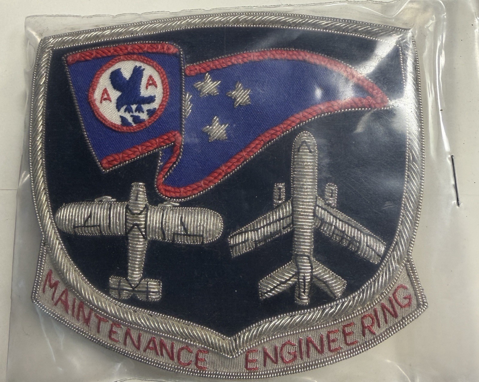 AMERICAN AIRLINES BULLION MAINTENANCE ENGINEERING PATCH VINTAGE GOLD SILVER NOS AMERICAN AIRLINES BULLION MAINTENANCE ENGINEERING PATCH VINTAGE GOLD SILVER NOS