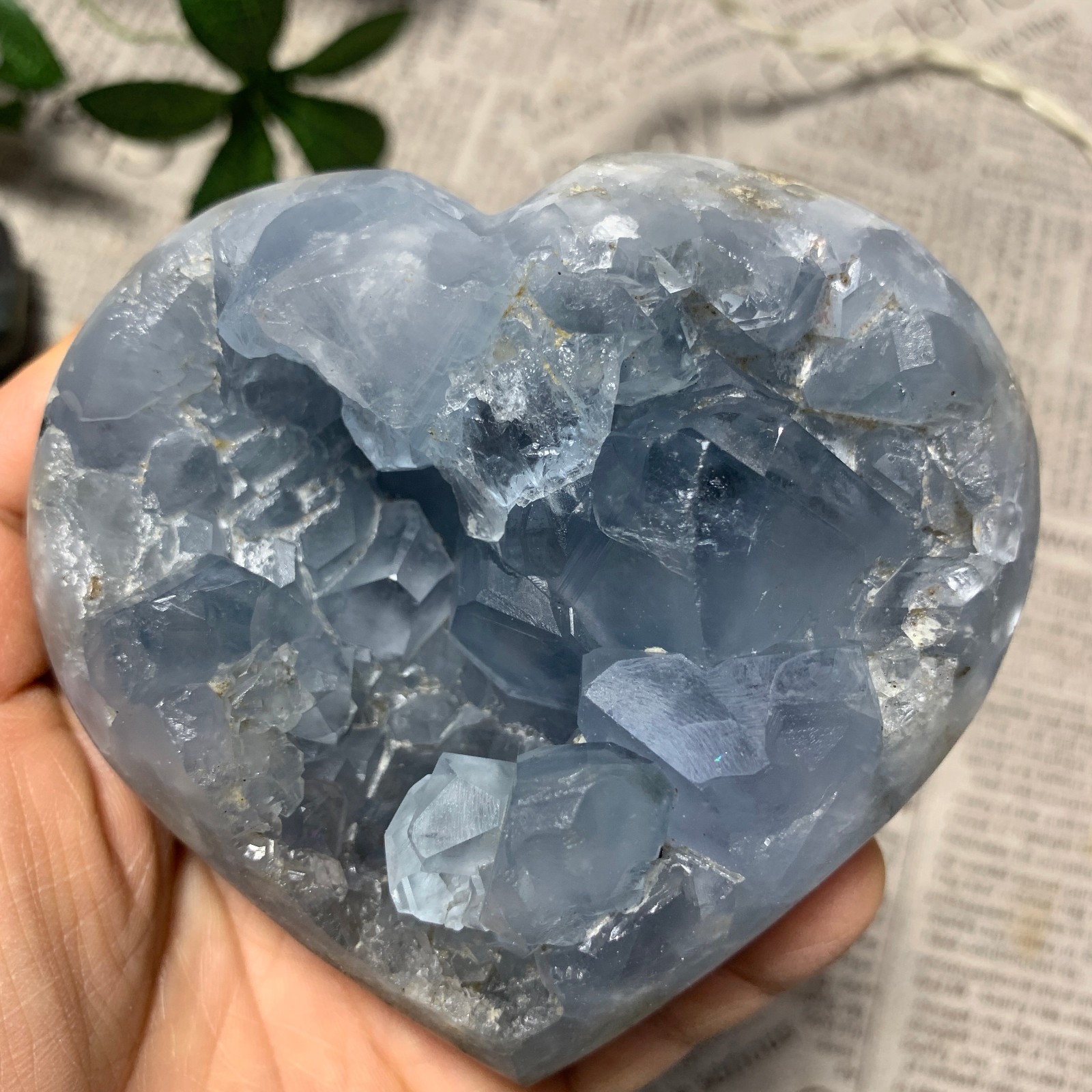 982g Natural blue crystal cave quartz crystal cave mineral specimens 982g Natural blue crystal cave quartz crystal cave mineral specimens