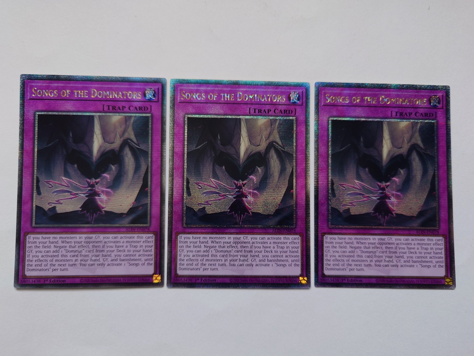 YUGIOH BUNDLE 12 CARDS *NEW & MINT* YUGIOH BUNDLE 12 CARDS *NEW & MINT*