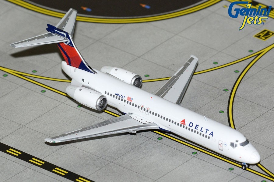 GEMINI JETS (GJDAL2361) DELTA AIRLINES 717-200 1:400 SCALE DIECAST METAL MODEL GEMINI JETS (GJDAL2361) DELTA AIRLINES 717-200 1:400 SCALE DIECAST METAL MODEL