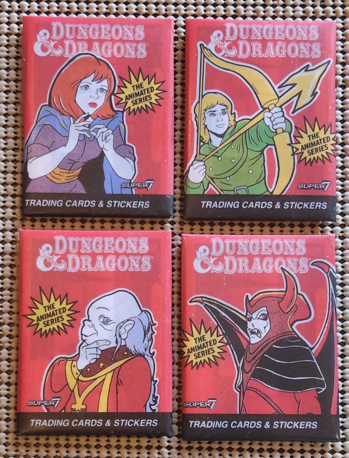 LOT 4 WAX PACKS 2025 DUNGEONS & DRAGONS SUPER7 (UNOPENED/SEALED) ALL VARIANTS SP LOT 4 WAX PACKS 2025 DUNGEONS & DRAGONS SUPER7 (UNOPENED/SEALED) ALL VARIANTS SP