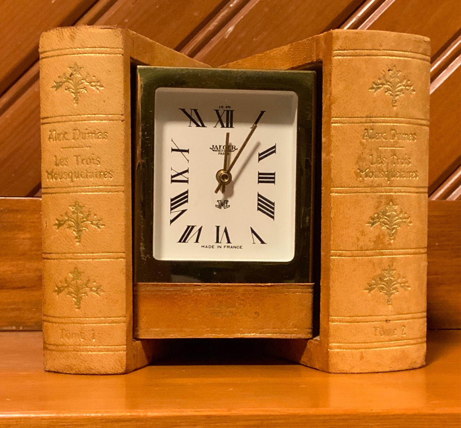 Rare Jaeger LeCoultre ATO Book Clock Paris/France Alex Dumas Trois Mousquetaires