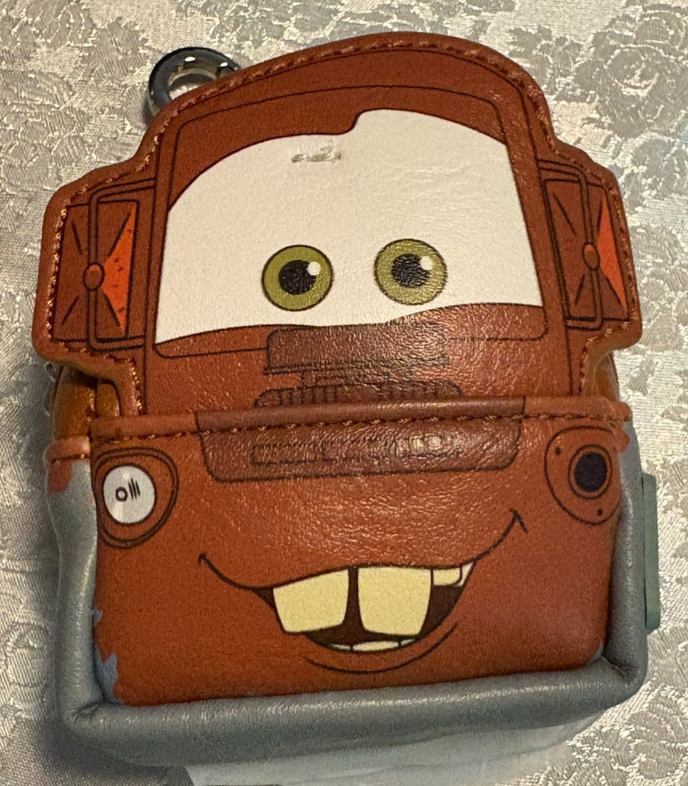 LOUNGEFLY PIXAR DISNEY CARS TOW MATER BAG CHARM KEYCHAIN -NIB LOUNGEFLY PIXAR DISNEY CARS TOW MATER BAG CHARM KEYCHAIN -NIB