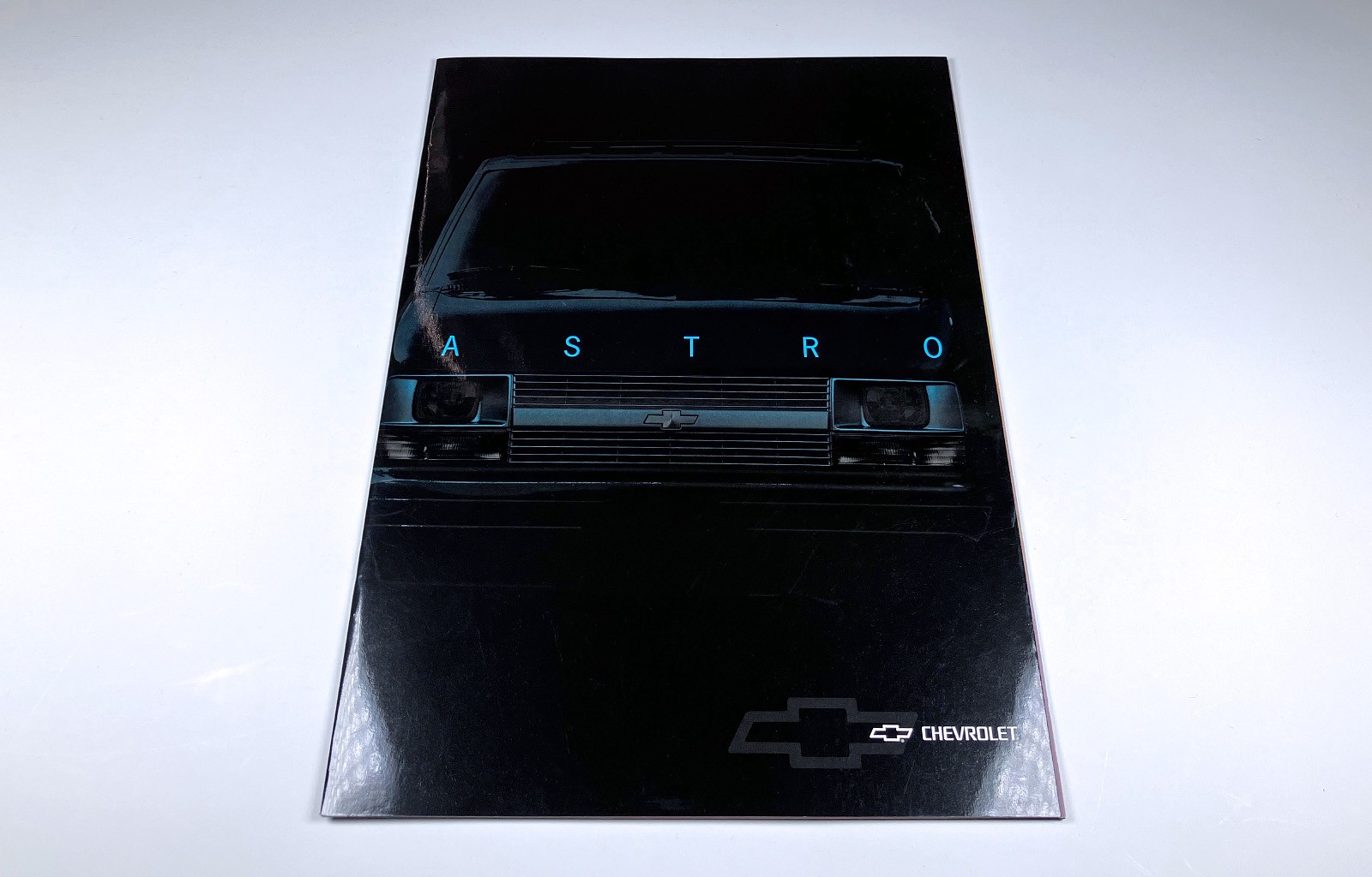 Very Rare German Language Swiss Market Chevrolet Astro Brochure Export Model 95+ Very Rare German Language Swiss Market Chevrolet Astro Brochure Export Model 95+