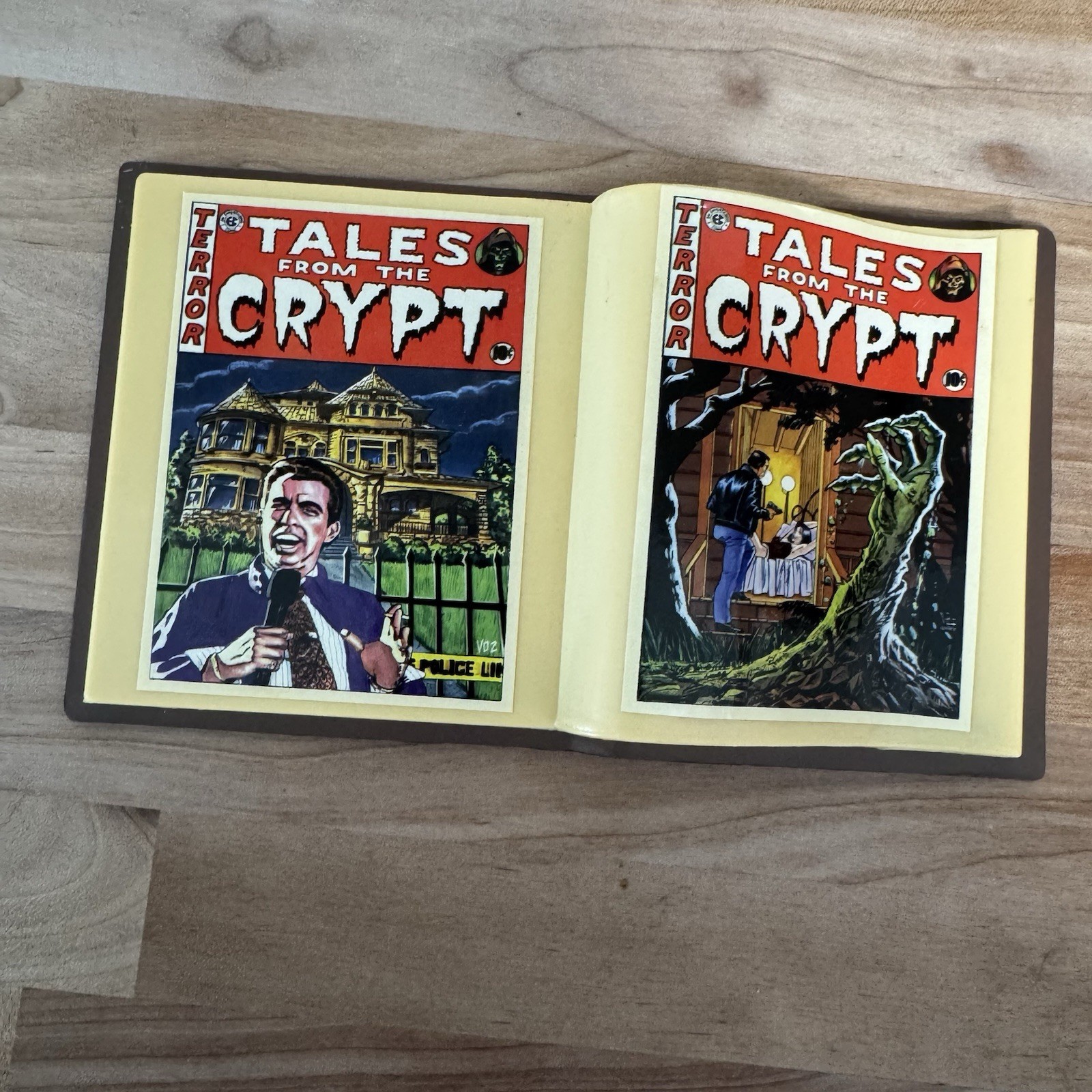 Vintage 1996 Trendmasters Tales from the Crypt Plastic Book Halloween Decor Vintage 1996 Trendmasters Tales from the Crypt Plastic Book Halloween Decor