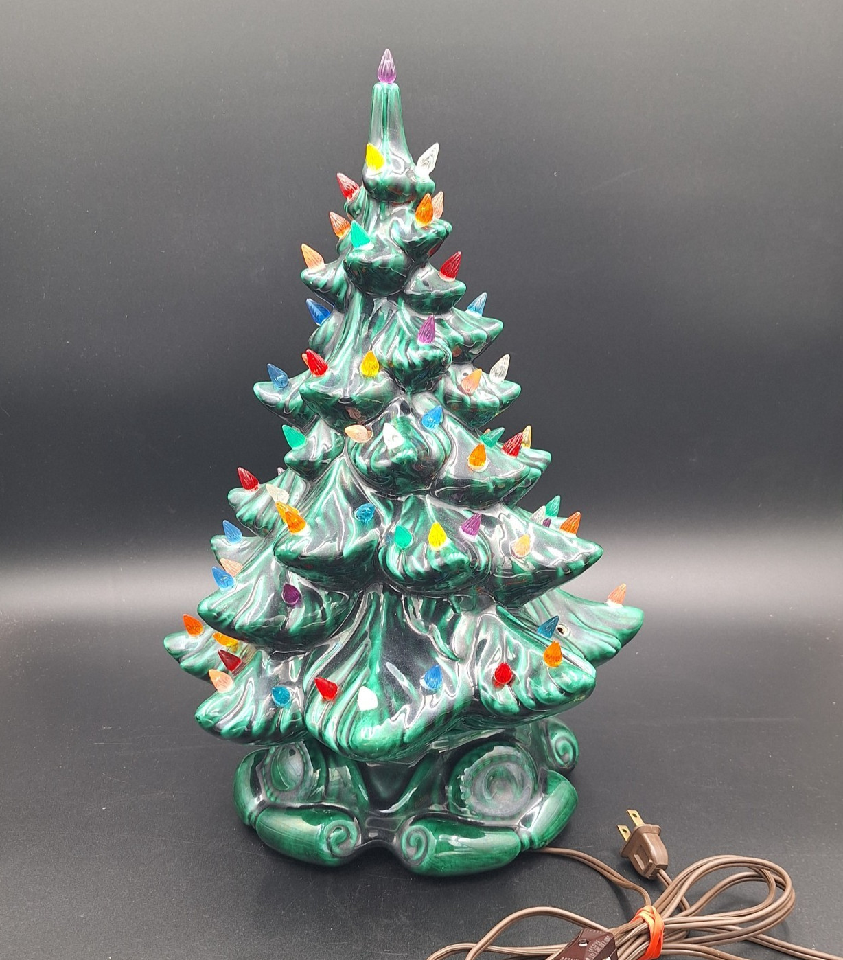 Vintage Atlantic Mold 1984 Ceramic Christmas Tree 16" Lighted Base READ Vintage Atlantic Mold 1984 Ceramic Christmas Tree 16" Lighted Base READ