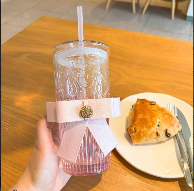 Starbucks 2024 Star Pink Bow Princess Straw Cup 550ml Coffee Water Bottle