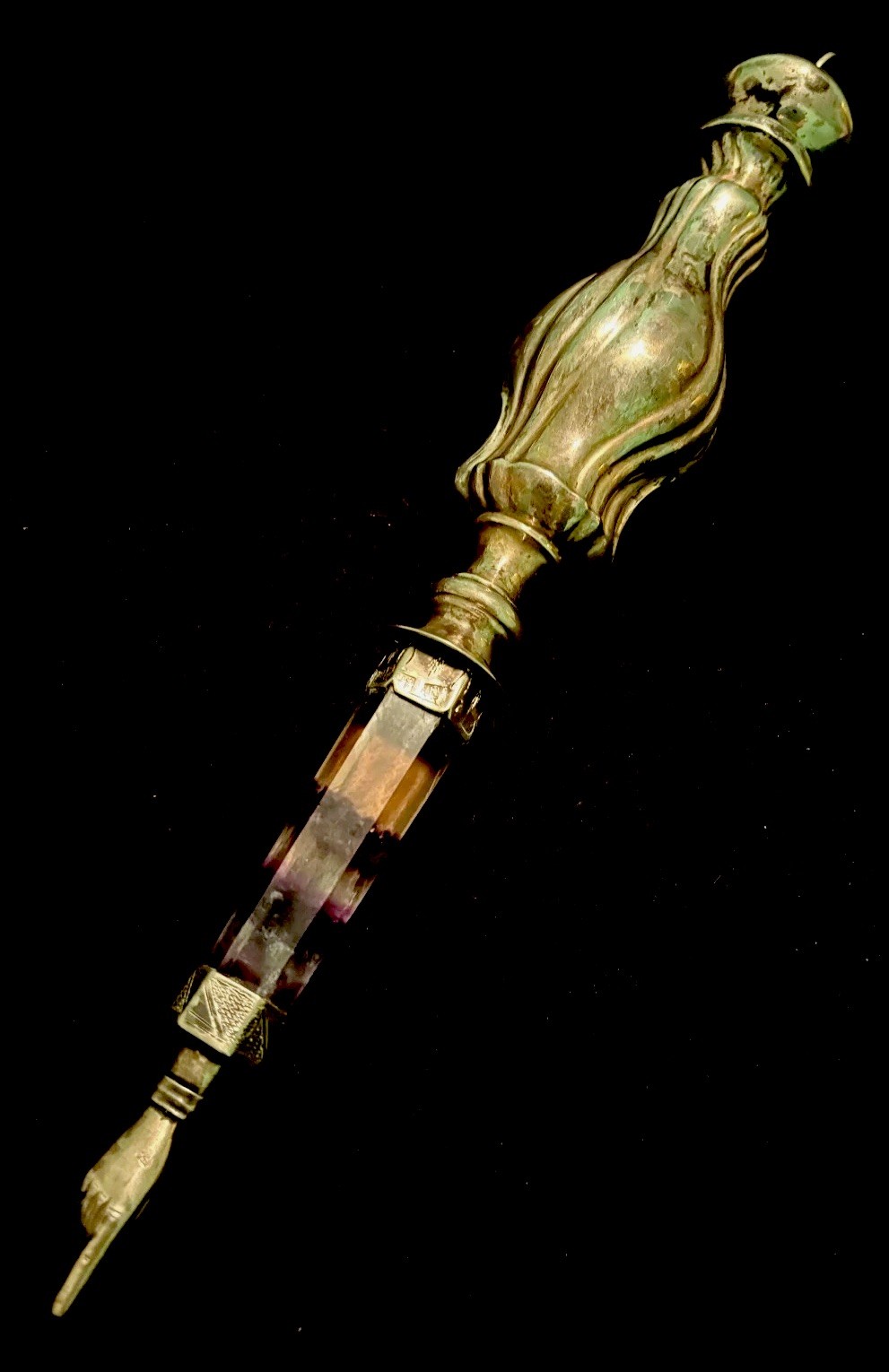 Museum quality Imperial Russia c.1815-1877, silver 84 (875) Yad (Torah pointer) Museum quality Imperial Russia c.1815-1877, silver 84 (875) Yad (Torah pointer)