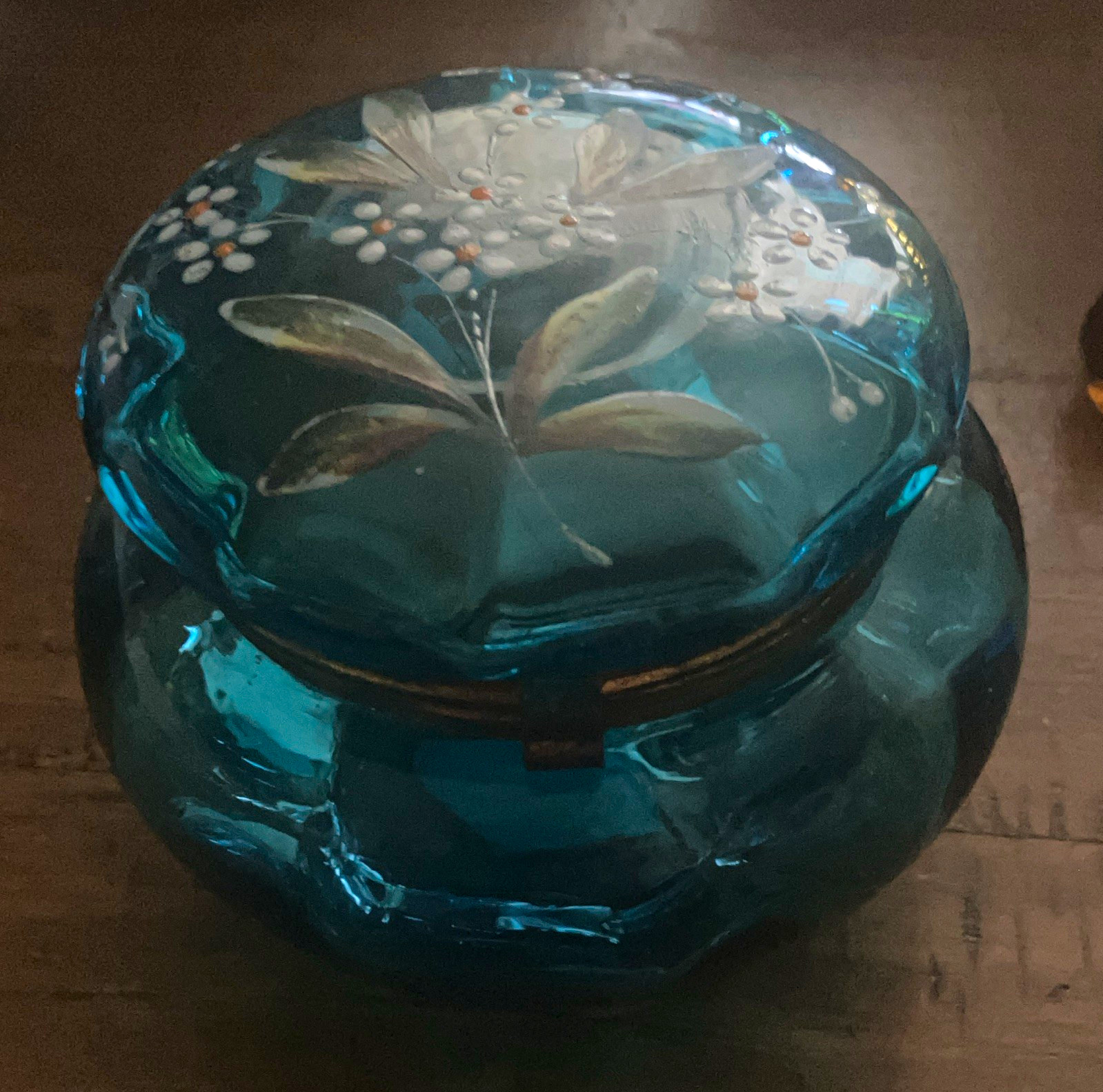 Antique blue aqua glass hand painted French pill box. Antique blue aqua glass hand painted French pill box.