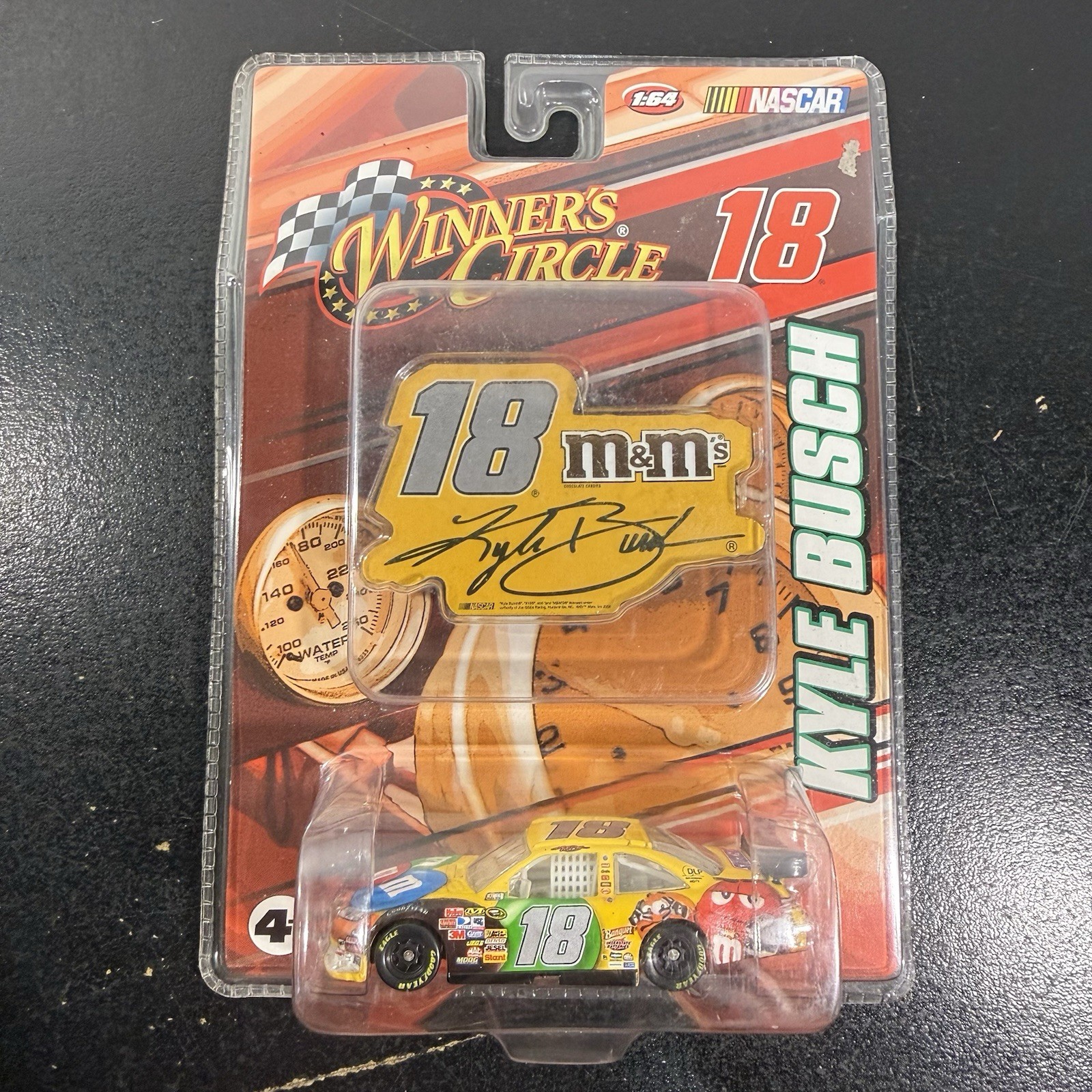 2008 Kyle Busch #18 M&M’s COT 1:64 Diecast NASCAR Winners Circle 2008 Kyle Busch #18 M&M’s COT 1:64 Diecast NASCAR Winners Circle
