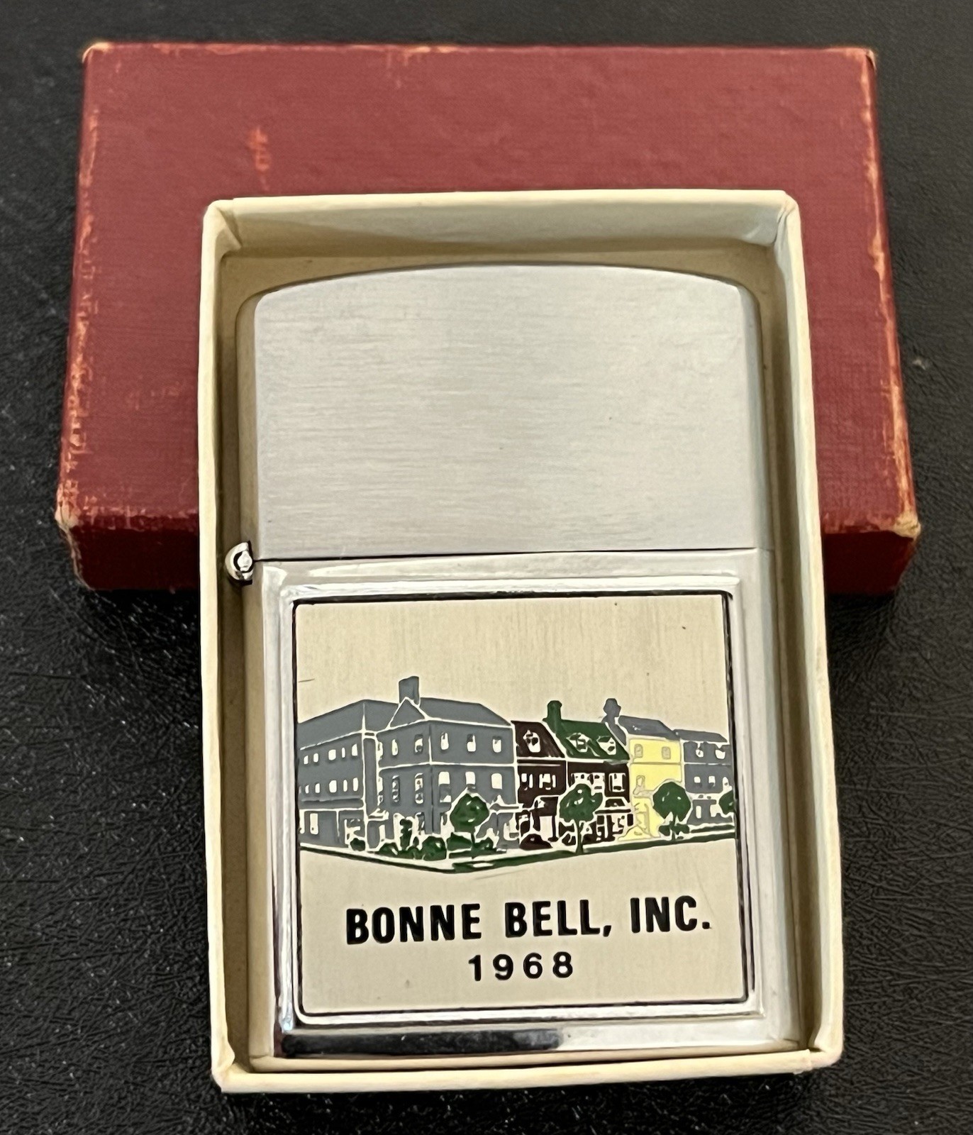 Vintage 1968 Bonne Bell Lighter Cosmetic Advertising - Unused Barlow - Japan Vintage 1968 Bonne Bell Lighter Cosmetic Advertising - Unused Barlow - Japan
