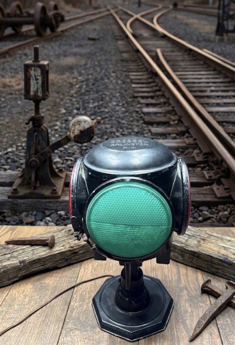 Vintage Dressel Railroad Switch Lamp Lantern Red Green Lenses Electrified RR Vintage Dressel Railroad Switch Lamp Lantern Red Green Lenses Electrified RR
