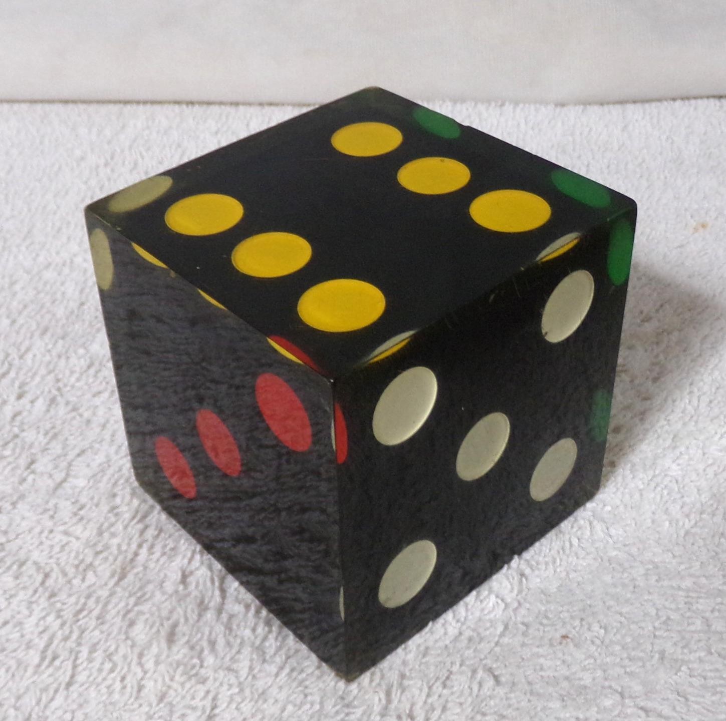 Solid Lucite Acrylic Art Deco Cube Dice Die Paperweight Solid Lucite Acrylic Art Deco Cube Dice Die Paperweight